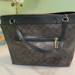 Coach tote in need of repair